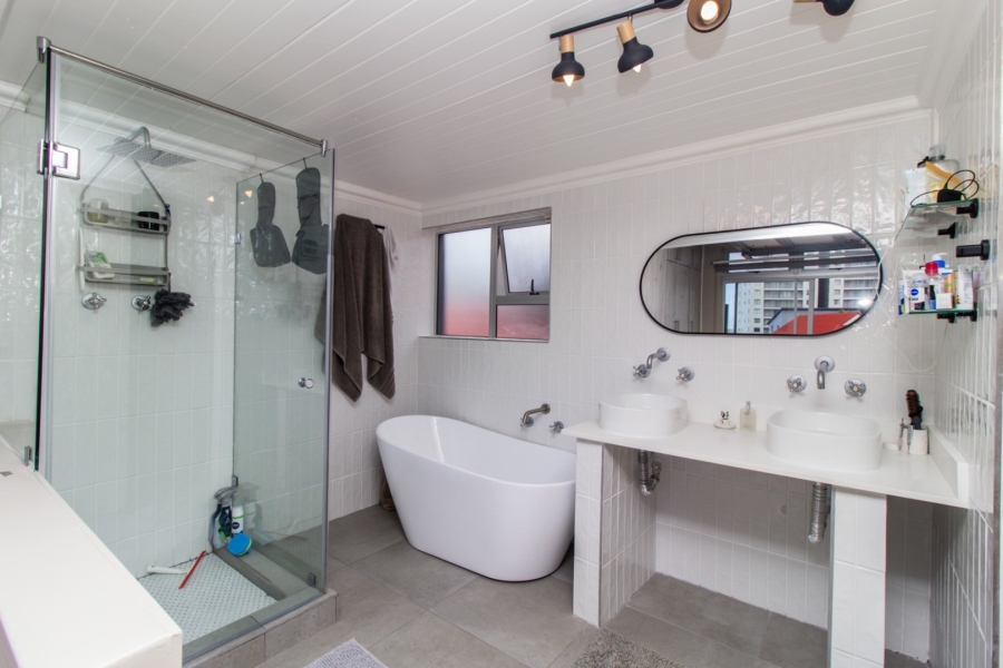 3 Bedroom Property for Sale in West Beach Western Cape